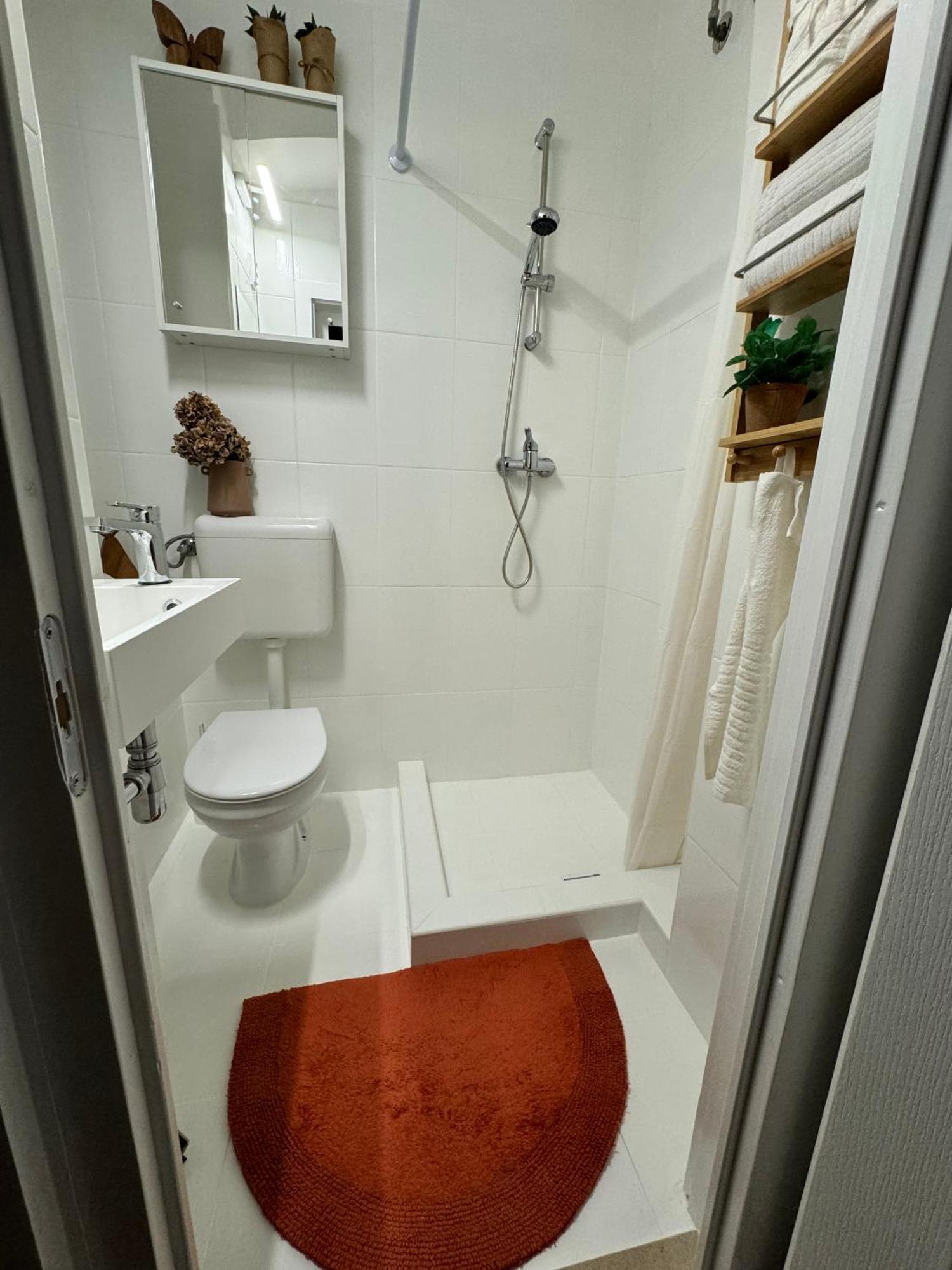 Stay At Liz Budapest Central Екстериор снимка