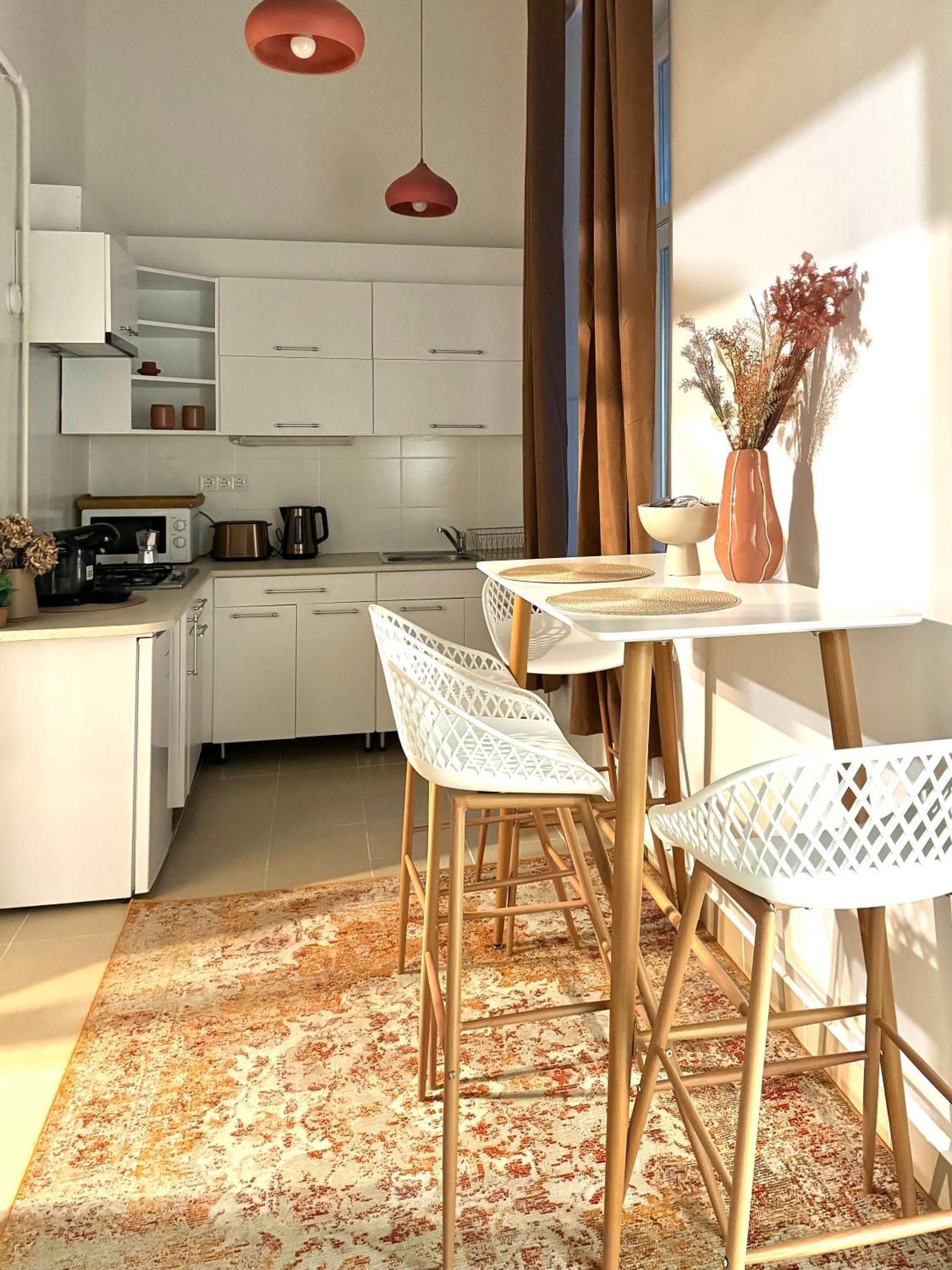 Stay At Liz Budapest Central Екстериор снимка